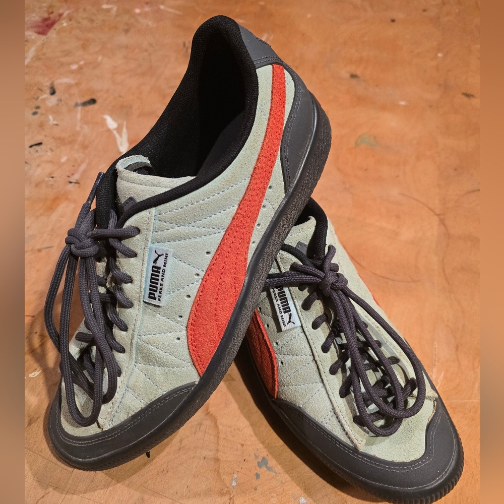 Puma Kicks 7.5 - Picture 2 of 9